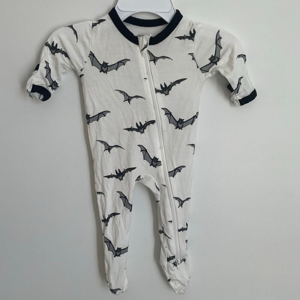 Kyte Baby Bat Sleeper size newborn